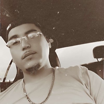 @Salvador7_