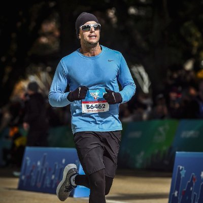 Fitness🫀Running👟12x yr UI dev 💾
Played piano on cruise ships 🎶 🛳️
I have a goal to be FIT at 4️⃣0️⃣
Simple habits lead to BIG results ⛰️