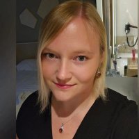 Lunarell (@lunarell_) 's Twitter Profile