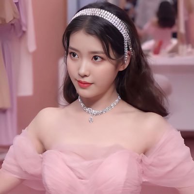 Starvinggi's profile picture. 19 | CW-60.5kg | GW-55kg | UGW-40kg | Days binge free:1