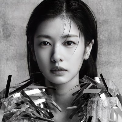 a teacher who loves bangtan, kdrama, anime, and drag a not so normal amount | kdrama slump era — sorry :(