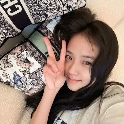 TharyieL's profile picture. Santai tapi pasti