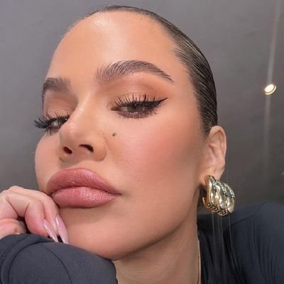 Charlie49528424's profile picture. 