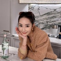 Shiyun Zhang (@ximenirojis) 's Twitter Profile