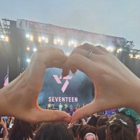 Pauline (@p_a_ulin_e) 's Twitter Profile