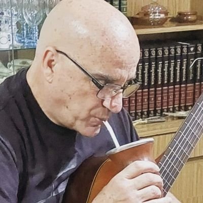 M�sico, compositor, autor, arreglador (https://t.co/Hjxyh9mnI2)