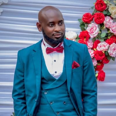 SOCIAL MEDIA Randomly TOPIC Picker..
Automotive Electrical Technician 🇿🇲🎓⛑️