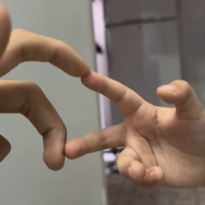 AzaroAin8927's profile picture. خالد