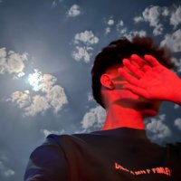 . (@ri_h14) Twitter profile photo