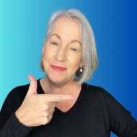 Mrs Bloggs Digital Strategy (@askmrsbloggs) 's Twitter Profile Photo Mrs Bloggs Digital Strategy (@askmrsbloggs) 's Twitter Profile Photo