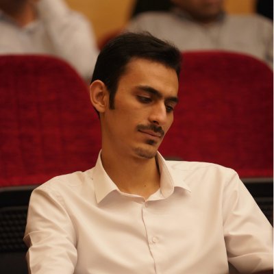 برنامه نویس پاره پاره، متلاشی در راه ددلاین، یک عدد پاندا و تولید کننده محتوای فااخر