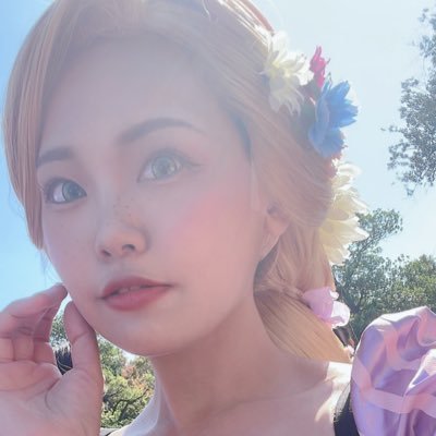 アラサーレイヤー(重加工)。そして社蓄で浮上率低め。画面を超えた向こうは別人。 歌うのが好き、あとお絵描きもします。