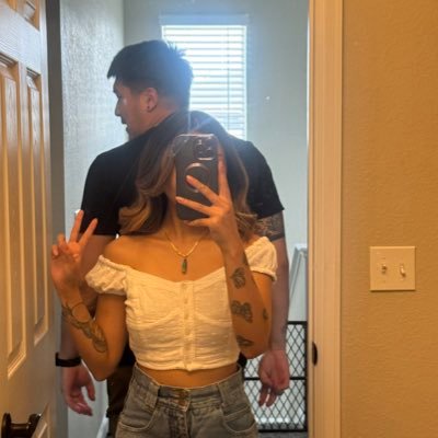 weemeel's profile picture. ❀