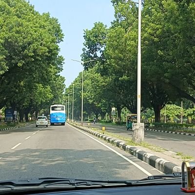 khebduki's profile picture. आत्मा को कचोटने वाले सवाल जो मेरे चारों तरफ घूमते रहते हैं आखिर में मेरे अंदर घुस के भूत की तरह मेरे मुख से निकलते हैं ,जिससे कि सामने वाला मूर्छित हो जाता है।