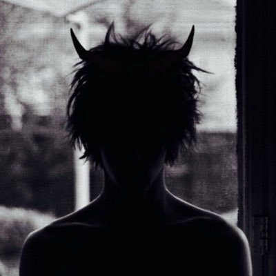 Gerente de Afiliados na https://t.co/LOjCJhiLRW: Ajudando criadores NSFW a ganharem lucro extra. Monetize seu conteúdo adulto com transparência total! DM para detalhes exclus