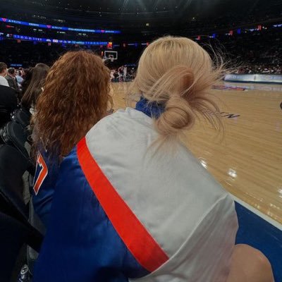 211percent's profile picture. ᴺᵁᴹᴮᴱᴿ ᴼᴺᴱ