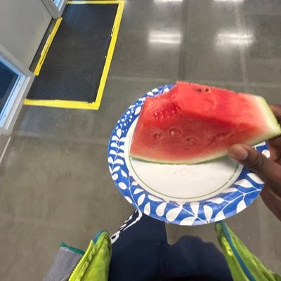 kj77912663's profile picture. 