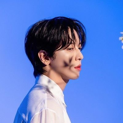 CNBLUE is the standard.ㅣ”우리들의 책에는 마지막 페이지가 없다” - 정용화