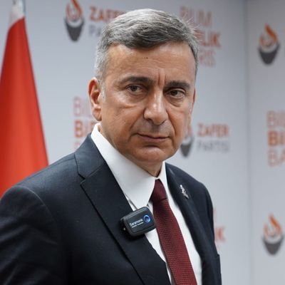 Azmi KARAMAHMUTOĞLU
