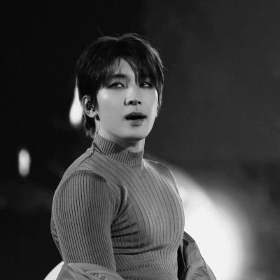 han_xvi's profile picture. until the last, say the name 💎