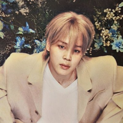 focusonJimin13's profile picture. #MusebyJimin #FacebyJimin
´If I'm tryna be special 너와 눈 맞추며 노래할 수 있게 ´Rebirth💙ONLYARMY💜
@LolyJeonKim @kimthloly @focusonYoongii @JhopeFocus18 @FocusRM_12