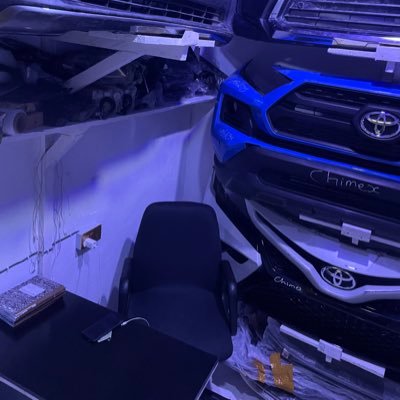 Dealer in genuine auto spare parts upgrading cars to latest model such as Toyota lexus Nissan Honda benz etc. Interior pimping whatsapp +2348137259163
