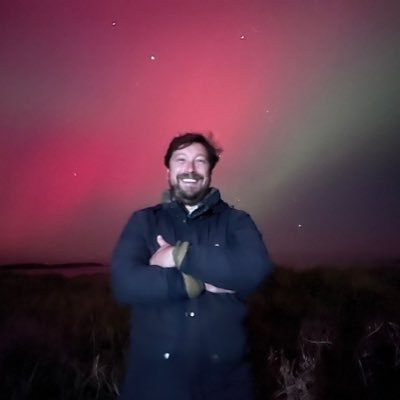 Rédacteur en chef adjoint France (Politique-Eco-Social) @Libe. Auteur de «Mélenchon - Le Plébéien » et « A la conquête du peuple» avec @TertuliaSC