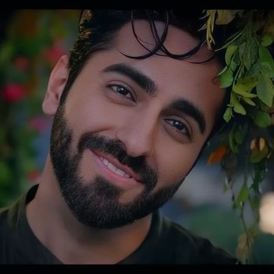 arabhroy_'s profile picture. An unrequited admirer of her Existence...