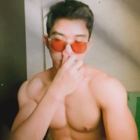 กินแฮมไม่กินหมู (@kkrobin_) 's Twitter Profile