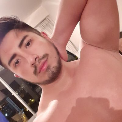😎😋🤠 +18 Eng/Esp Teton, culon y bien puton // Himbo in the making // https://t.co/dLXDBiuQym