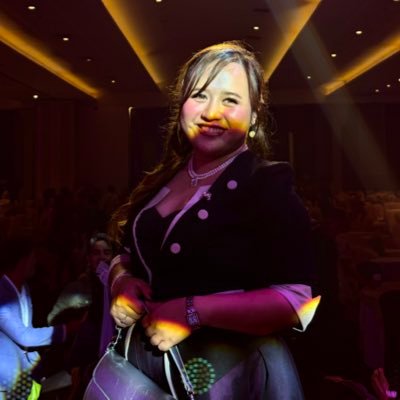 MaprilHannah's profile picture. Future REB, REA✨
PRAISE YEHOVAH 🙌