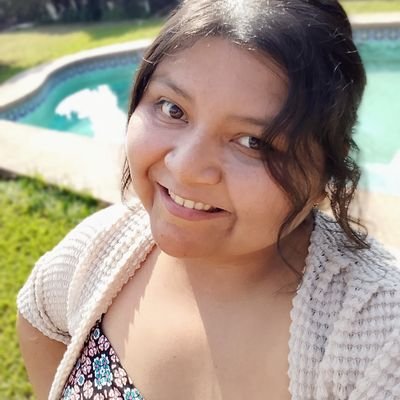 lili_bellatrix's profile picture. Me gusta la poesía, la ciencia, ver las estrellas, leer, viajar, escribir, @BANDA_MS