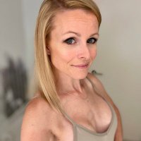 Lily Devyne (@lilydevyne) 's Twitter Profile