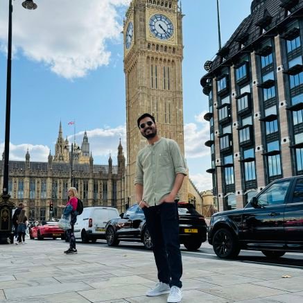 SHaripuria's profile picture. Peace Out ✌🏻🕊️