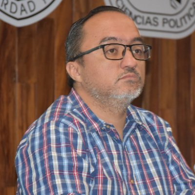 Politólogo/Coordinador de participación ciudadana en el Instituto Electoral del Estado de Querétaro.