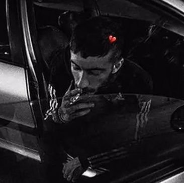 amirasli0's profile picture. 