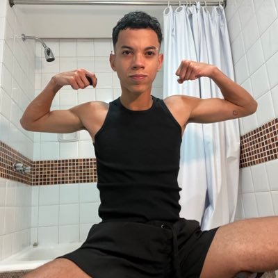 \\ If you liked the content, follow me here too: https://t.co/EZWhk0S4qJ 🌐