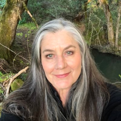 JulieMHawkins1's profile picture. 