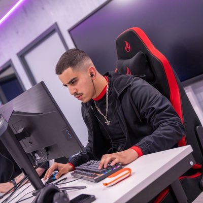 🦁🇮🇷🇬🇧 19 R6 Player duo: @apexxfps @ElitezR6 snap:Ramtin.rnc