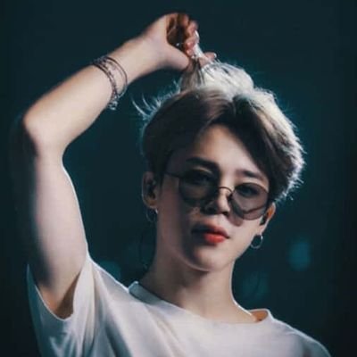 sdl_yoongi's profile picture. Follow my insta id ❤️

 https://t.co/RiBOiPjmw4