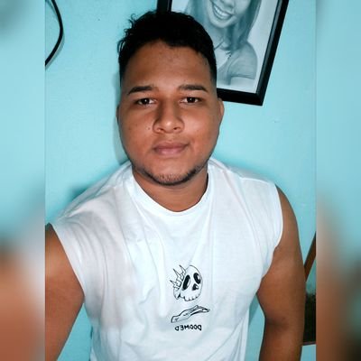 Tommy. Lukas. Grizzly. Damián.
