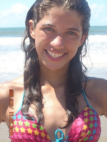 Flamenguista,chocolate,dormir,facebook,esmalte craquelado.:):) gente me segui que eu sigo de volta bjos