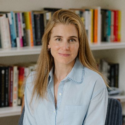 Author, A Flower Traveled in My Blood. Director, @Yale Journalism Initiative. Words: @nytimes @natgeo @VanityFair, etc. Before: staff @TheEconomist.