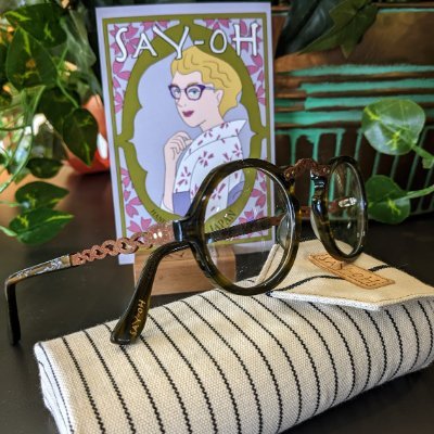 diplopia2020's profile picture. Diplopia: Boutique optical in Richland Center, WI. Unique eyewear, free styling consultations, and advanced dry eye treatments. Personalized, high-end eye care