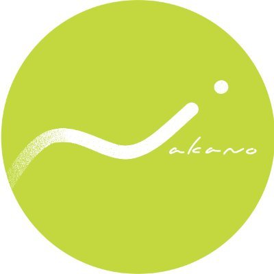 webデザイン、グラフィックデザイン、Studio // Web制作会社⇦フリーランス⇦出版社インハウス // 🫶:👦😺 🍜 🇻🇳 ⚾️ // INTP // #NOTds 0期