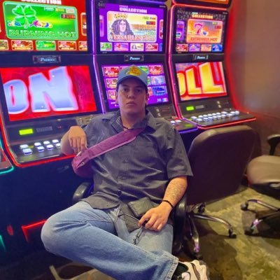 lalocapicks's profile picture. “Se sufre para merecer” picks y parlays diario en mi grupo de Telegram les dejo el enlace