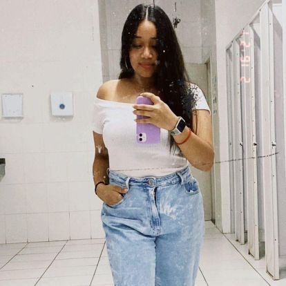 eumlysantos_'s profile picture. 84