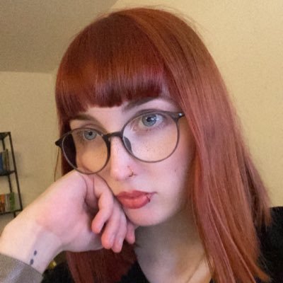 thesophieset's profile picture. free palestine 🇵🇸 • haie & caps • 🪻 she/her
