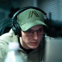 Raveout (@raveoutmedia) 's Twitter Profile Photo