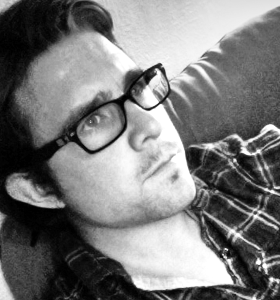 storyteller, developer, designer, player of strings and keys, ponderer, writer, Spanish lingoer